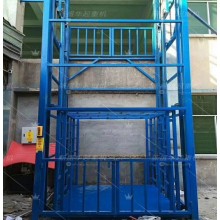 直銷鏈條導(dǎo)軌式液壓貨梯，液壓叉車，液壓起重貨梯安裝施工